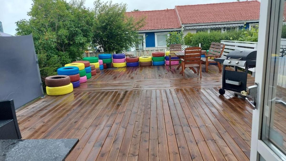 10 Beds For Workers *