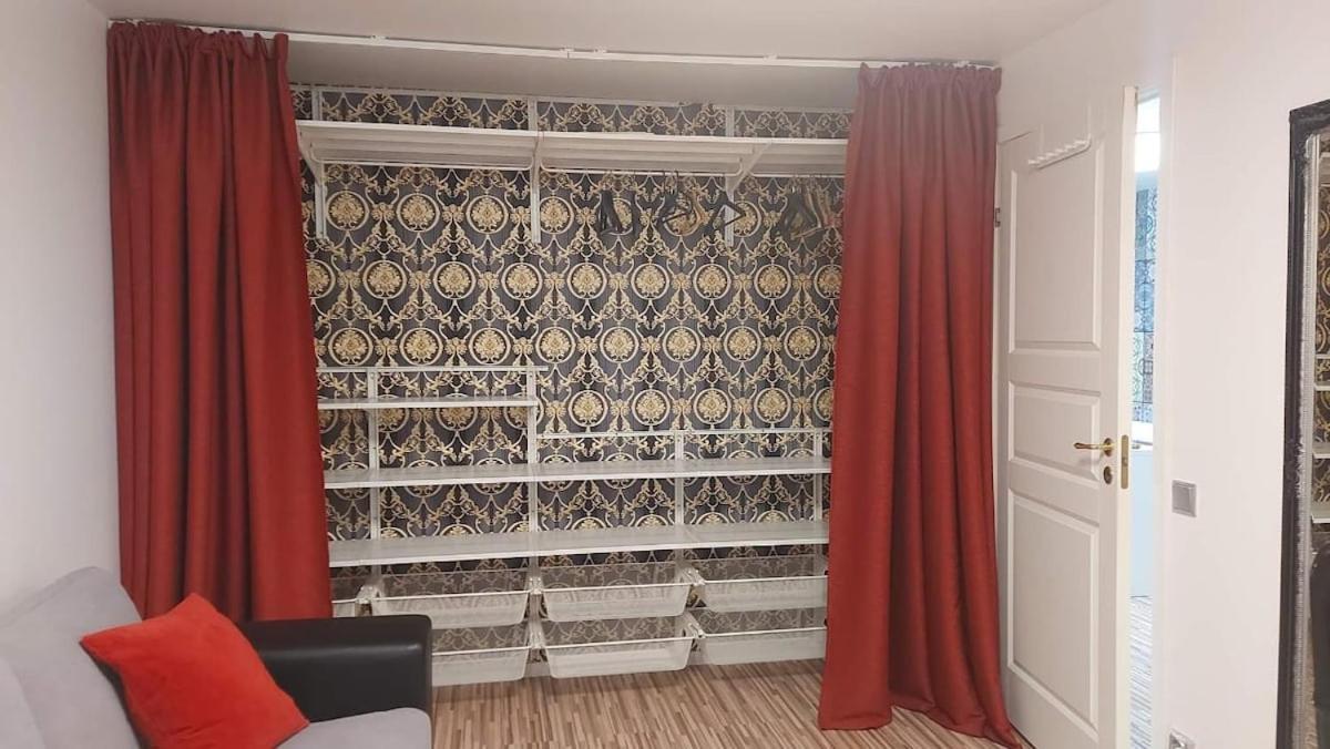 Villa 10 Beds For Workers *